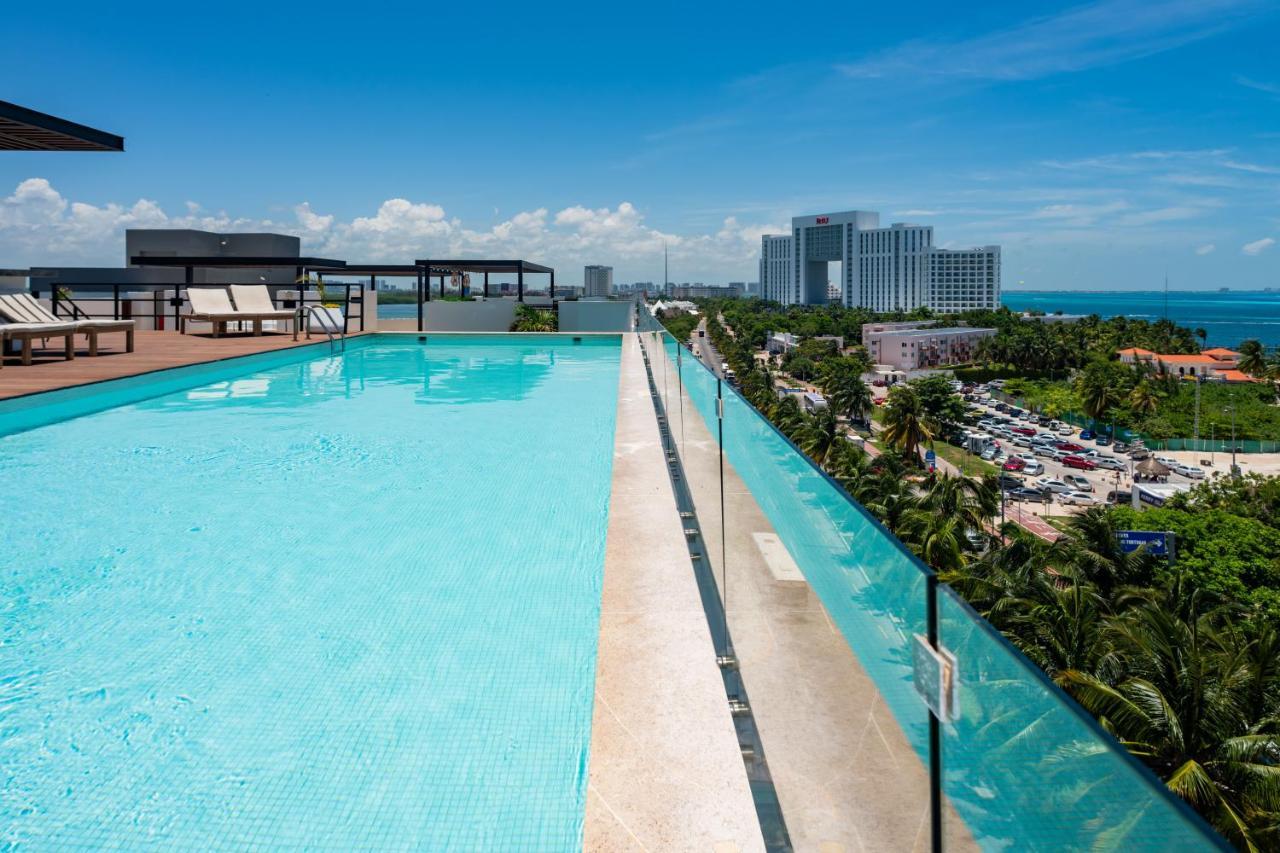 Aloja Oceanview In The Hotel Zone Канкун Екстер'єр фото